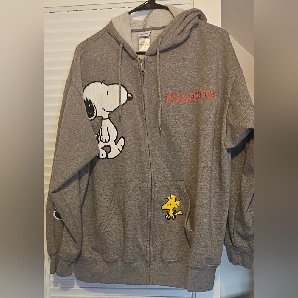 Peanuts Gray Hoodie with Snoopy and Woodstock